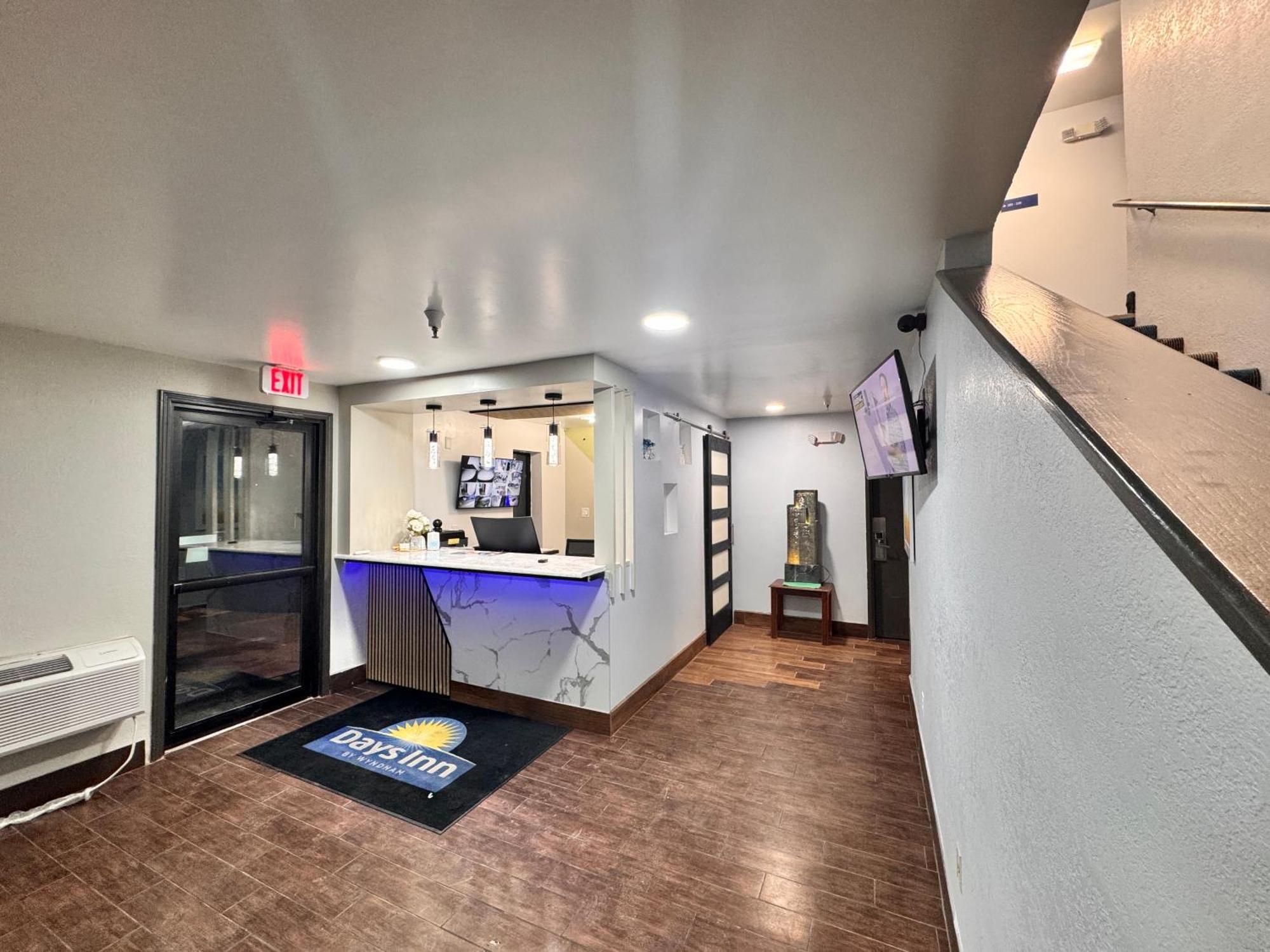 Days Inn By Wyndham Salina I-70 Zewnętrze zdjęcie